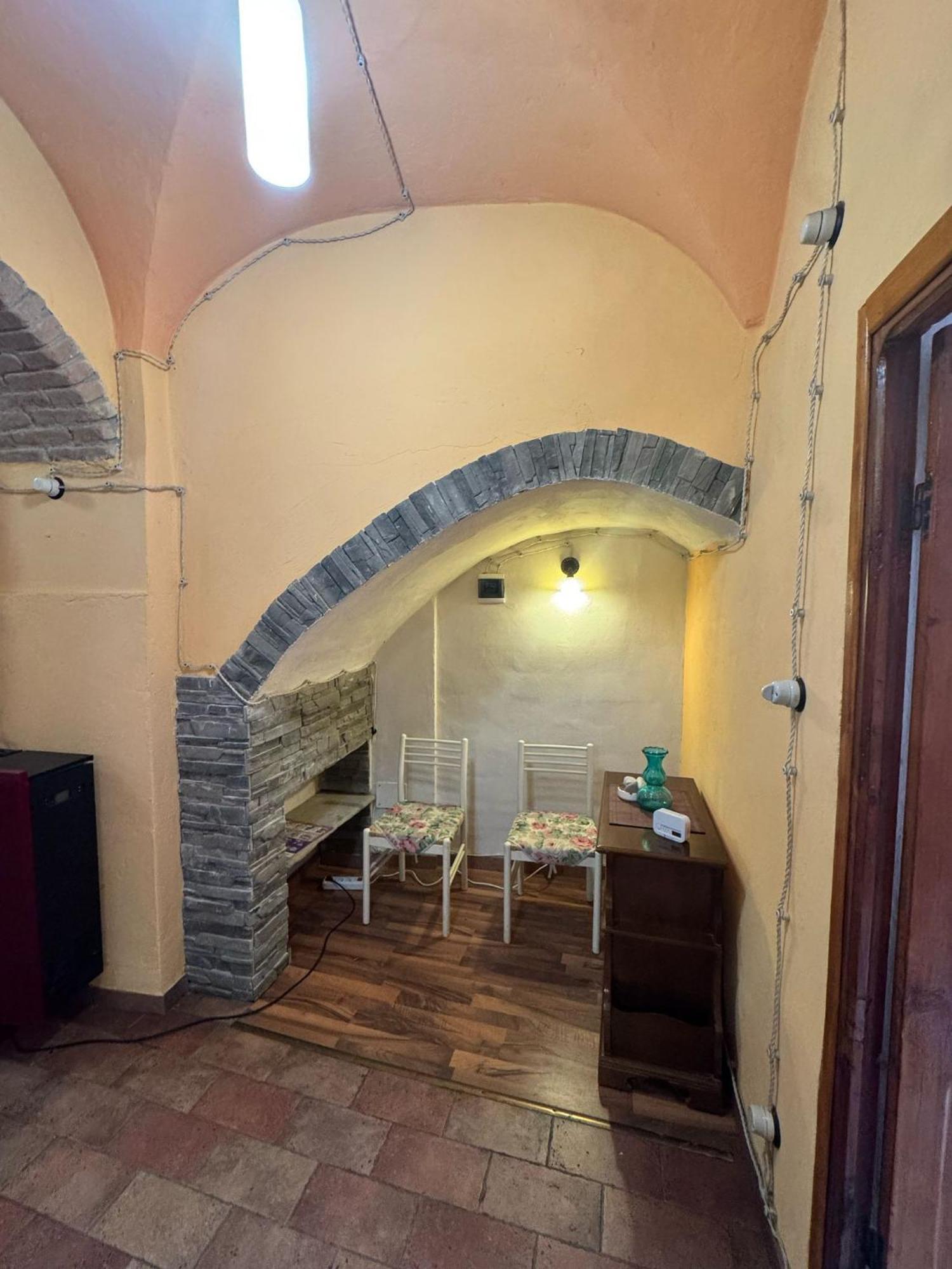 Apartamento Casa Baciccia Badalucco Exterior foto